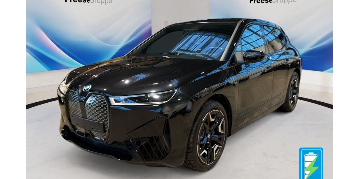 BMW iX 25.300 km 47.490 &euro; Oldenburg 26135