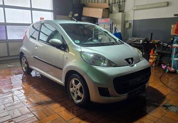 Peugeot 107 87.000 km 3.600 &euro; Rosdorf 37124