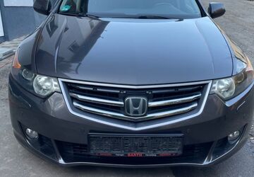 Honda Accord 376.500 km 3.000 &euro; Eutingen 72184