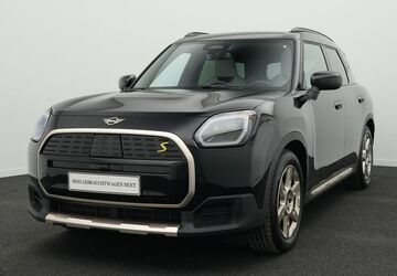 Mini Countryman SE (Cooper) 23.379 km 39.921 &euro; 