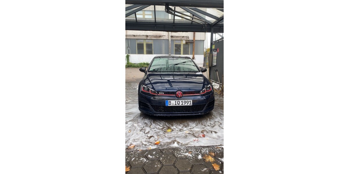 VW Golf VII GTI 128.800 km 18.000 &euro; Berlin 10178