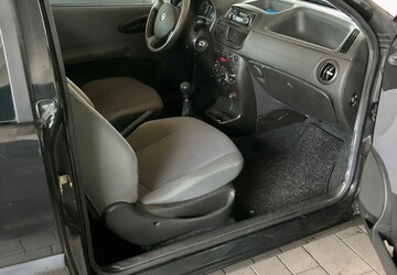 Fiat Punto 56.606 km 2.600 &euro; Henstedt-Ulzburg 24558