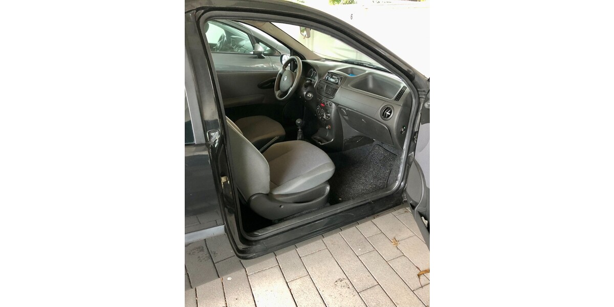 Fiat Punto 56.606 km 2.600 &euro; Henstedt-Ulzburg 24558