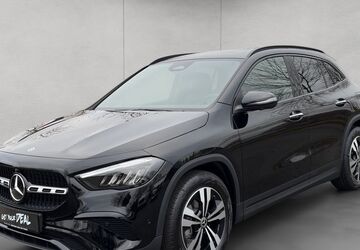 Mercedes-Benz GLA 180 8.001 km 44.230 &euro; Göttingen 37079