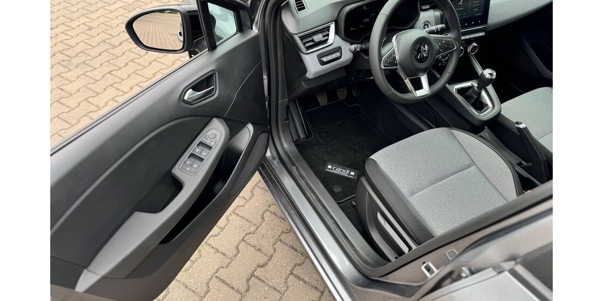 Mitsubishi Colt PLUS 1.0 T.B.KlimaA/Led/CarPlay/SitzH. 1.900 km 18.990 &euro; Donauwörth 86609