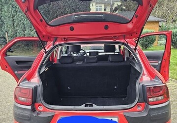 Citroen C4 Cactus 170.000 km 8.600 &euro; Berlin 10178