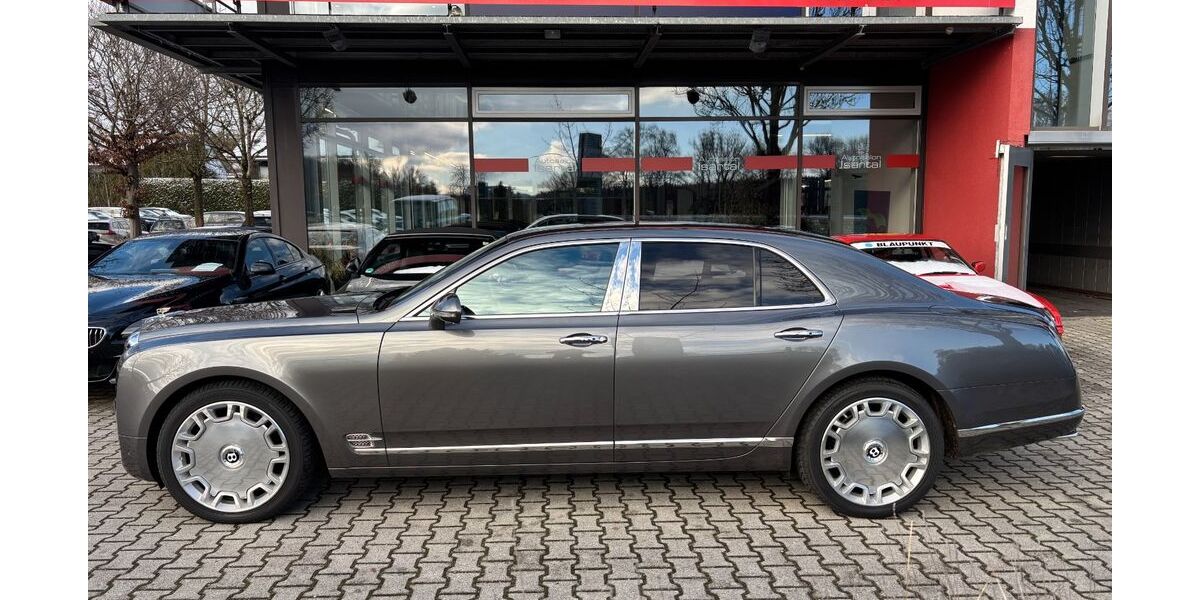 Bentley Mulsanne 99.979 km 93.500 &euro; Baierbrunn b. München 82065