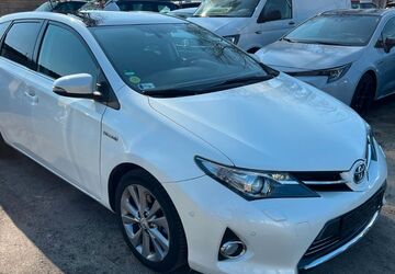 Toyota Auris 296.000 km 7.000 &euro; Berlin 13597