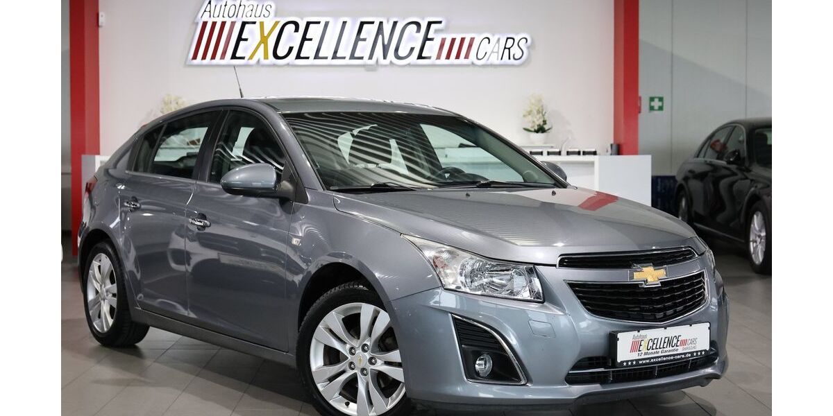 Chevrolet Cruze 128.000 km 6.222 &euro; Hamm 59077