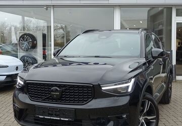 Volvo XC40 11.200 km 35.900 &euro; Warendorf 48231