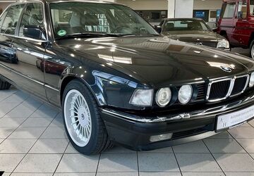 BMW 750 225.578 km 22.700 &euro; Hilter a.T.W 49176