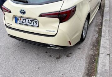 Toyota Corolla 102.000 km 20.500 &euro; München 81766