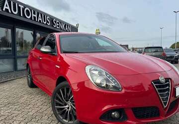 Alfa Romeo Giulietta 104.000 km 10.390 &euro; Peine 31228