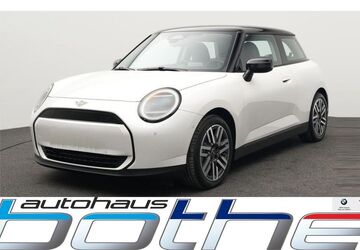 Mini Cooper SE 4.800 km 37.490 &euro; Frankfurt (Oder) 15234