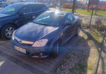 Opel Tigra 137.500 km 2.790 &euro; Dortmund 44379