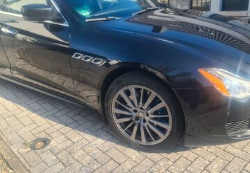 Maserati Quattroporte 130.000 km 23.200 &euro; Schmelz 66839