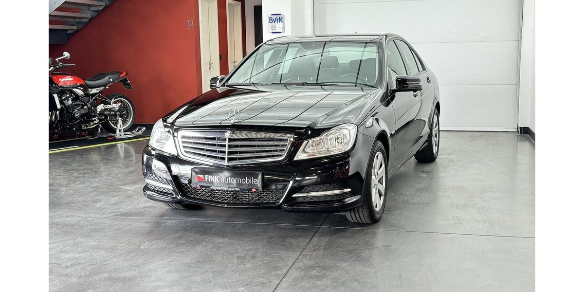 Mercedes-Benz C 220 CDI BlueEfficiency Sitzheizung Navi 186.000 km 6.850 &euro; Lich 35423