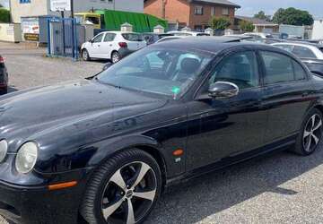 Jaguar S-Type 123.000 km 6.990 &euro; Euskirchen 53881