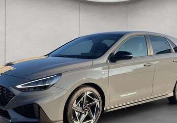 Hyundai i30 1.001 km 27.750 &euro; Frankfurt am Main 60386