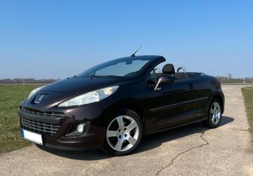 Peugeot 207 128.000 km 3.950 &euro; Laatzen 30880