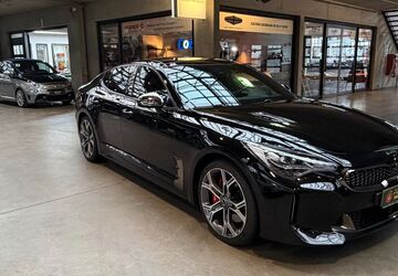 Kia Stinger 64.000 km 29.900 &euro; Düsseldorf 40591