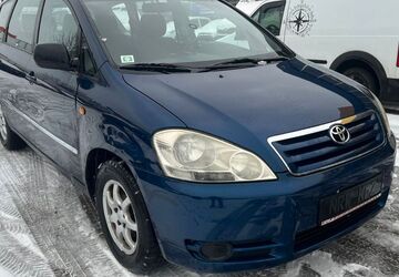 Toyota Avensis Verso 171.818 km 4.200 &euro; Hamm 59067