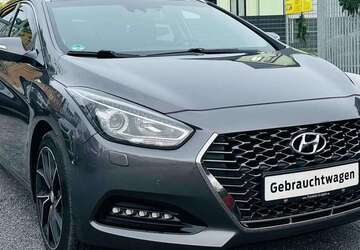 Hyundai i40 150.000 km 10.999 &euro; Dresden 01259