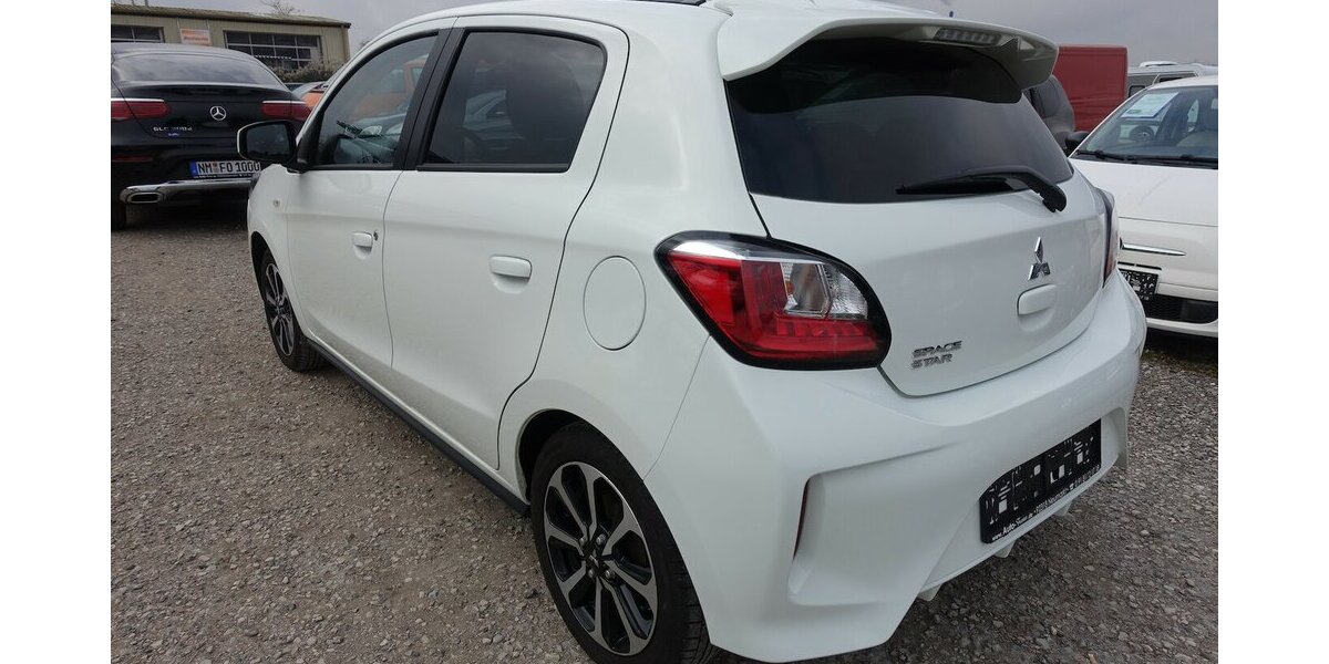 Mitsubishi Space Star Select+ Kamera Alu WR Sitzh. DAB 1. Han 21.600 km 12.950 &euro; Neumarkt/OPf 92318
