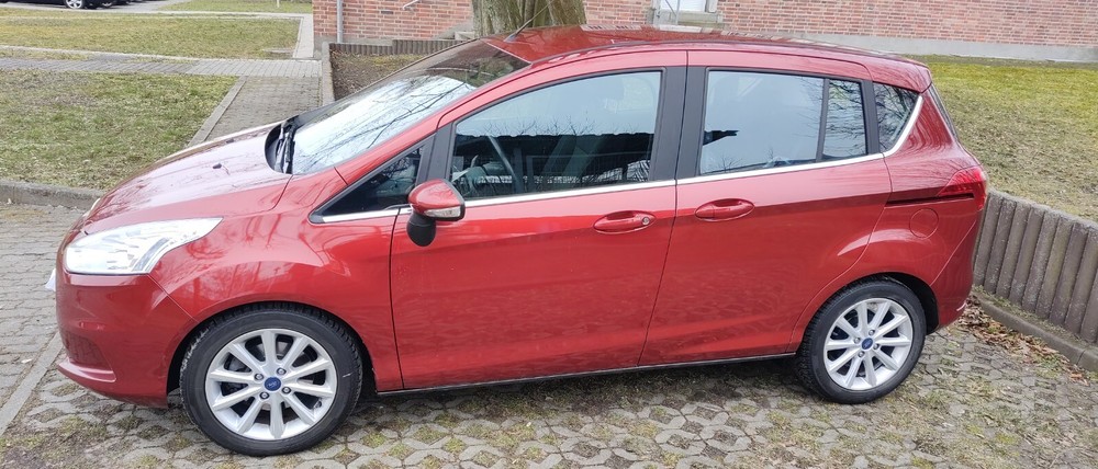 Ford B-Max 34.000 km 10.400 &euro; Bernau 