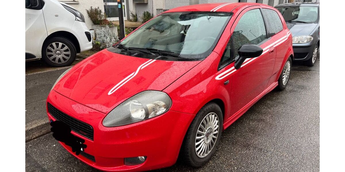 Fiat Grande Punto 124.000 km 2.500 &euro; Ludwigsburg 71634