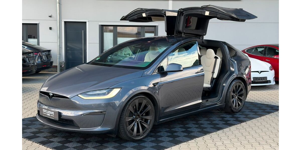 Tesla Model X 68.333 km 80.750 &euro; Emsbüren 48488