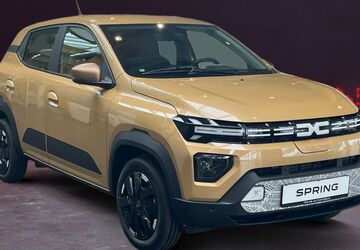 Dacia Spring 4.275 km 15.920 &euro; Birkenfeld 75217