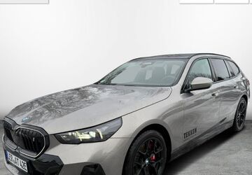 BMW i5 2.900 km 73.990 &euro; Leer 26789