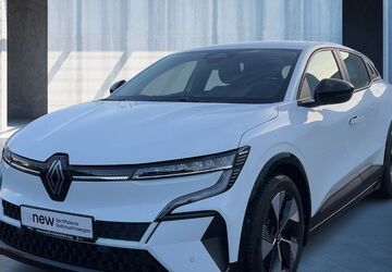 Renault Megane E-TECH 15.050 km 24.930 &euro; St. Augustin 53757