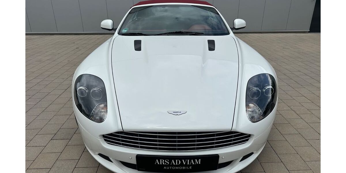 Aston Martin DB9 12.296 km 89.980 &euro; Anzing 85646