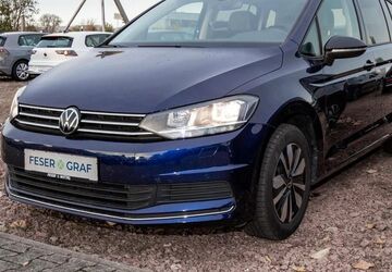 VW Touran 26.144 km 26.950 &euro; Bernburg 06406