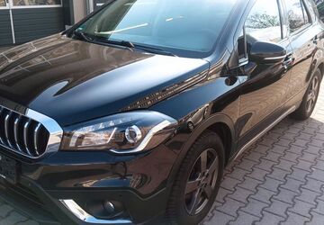 Suzuki (SX4) S-Cross 90.400 km 14.890 &euro; Regen 94209