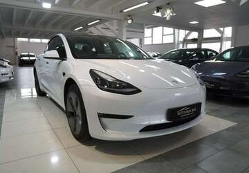 Tesla Model 3 36.928 km 29.950 &euro; Kaarst 41564