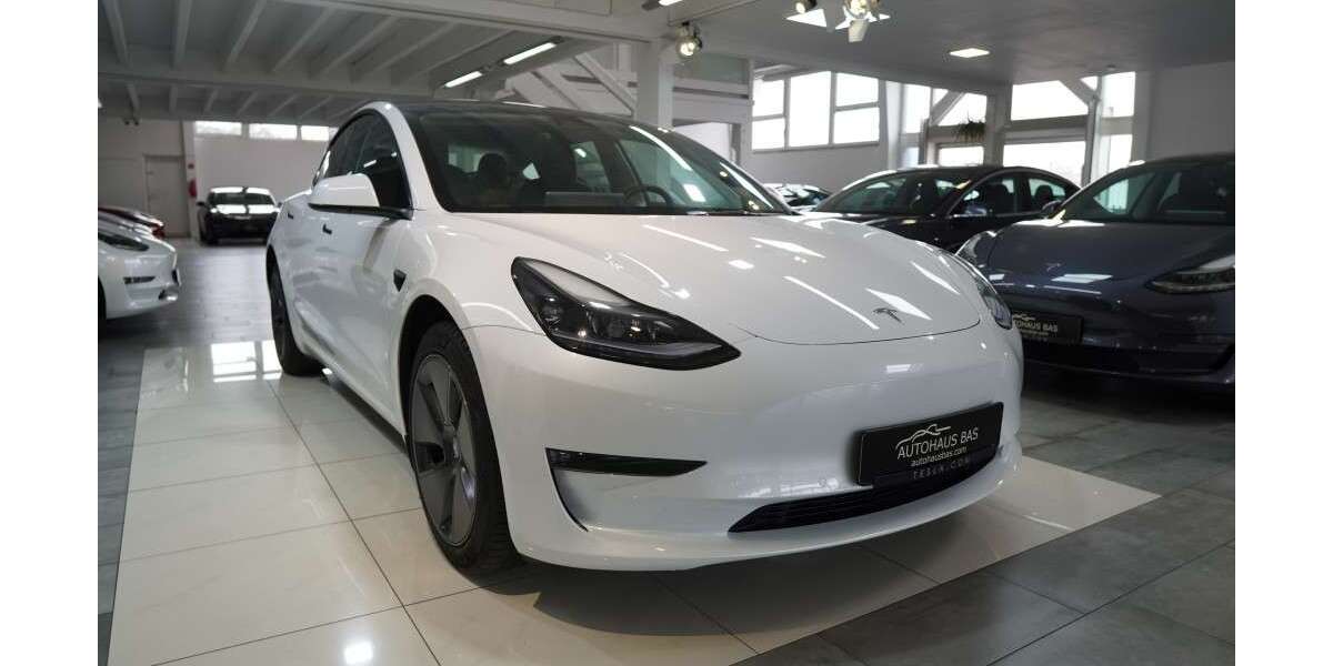 Tesla Model 3 36.928 km 29.950 &euro; Kaarst 41564