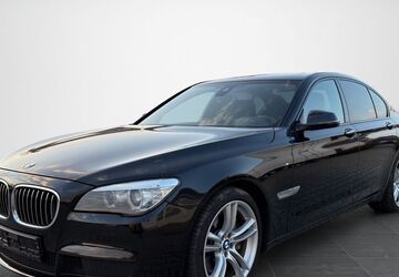 BMW 750 228.000 km 12.999 &euro; Valley , Landkreis Miesbach 83626