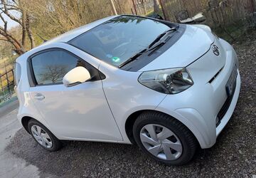 Toyota IQ 105.000 km 5.500 &euro; Erfurt 99092