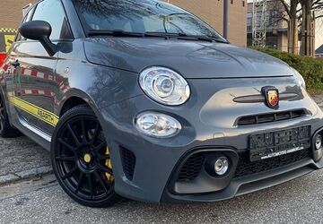 Abarth 595 Competizione 76.000 km 21.990 &euro; Hamburg 22179