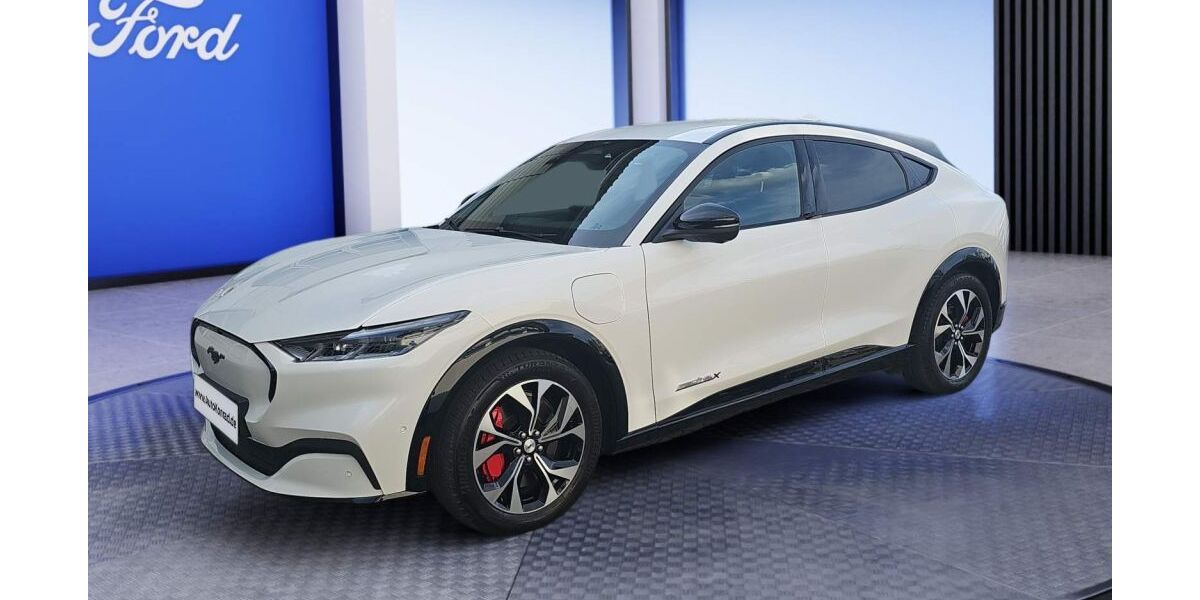 Ford Mustang Mach-E 49.750 km 35.242 &euro; Fürth 90765