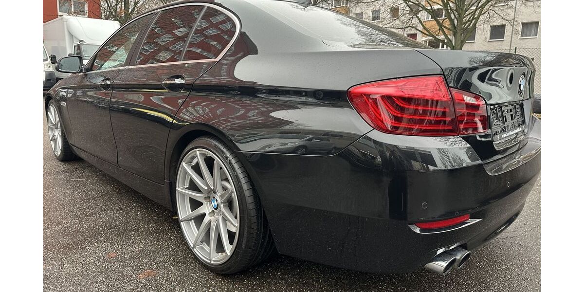 BMW 525 230.715 km 11.990 &euro; Berlin 12249