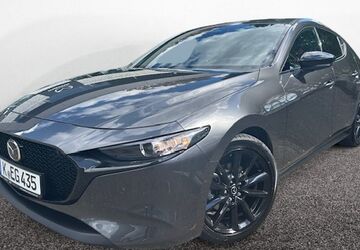 Mazda 3 2.957 km 28.750 &euro; Köln 50735