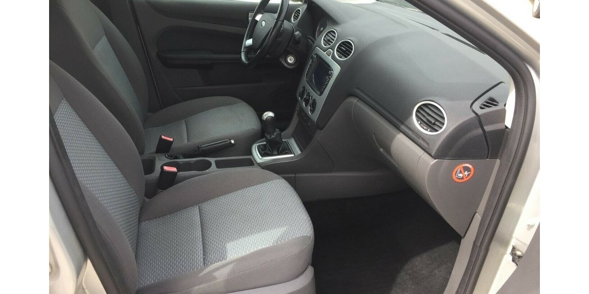 Ford Focus Klima, AHK.,Tüv Neu! 198.000 km 2.250 &euro; Himmelkron 95502