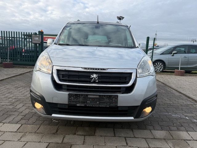 Peugeot Partner 218.000 km 5.888 &euro; Hohenwarsleben 39326