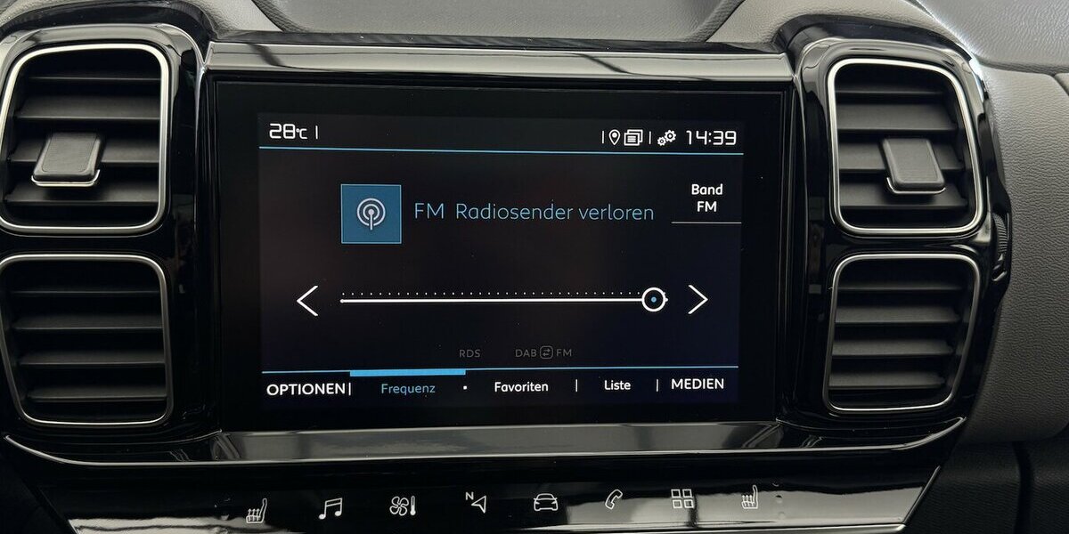 Citroen C5 Aircross 130 EAT 8 Shine Pack Panoramadach 27.120 km 18.760 &euro; Lich 35423