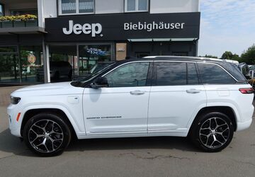 Jeep Grand Cherokee 9.900 km 69.990 &euro; Battenberg (Eder) 35088