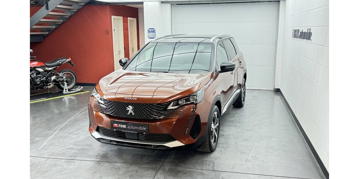 Peugeot 5008 130 EAT8 Allure 1.Hand AHK 13.300 km 25.770 &euro; Lich 35423
